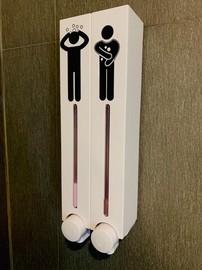 Comet Hotel Сурат Тхани Екстериор снимка